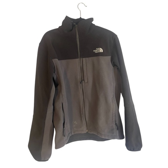 The North Face Jacket Winter Apparel - Picture 1 of 8